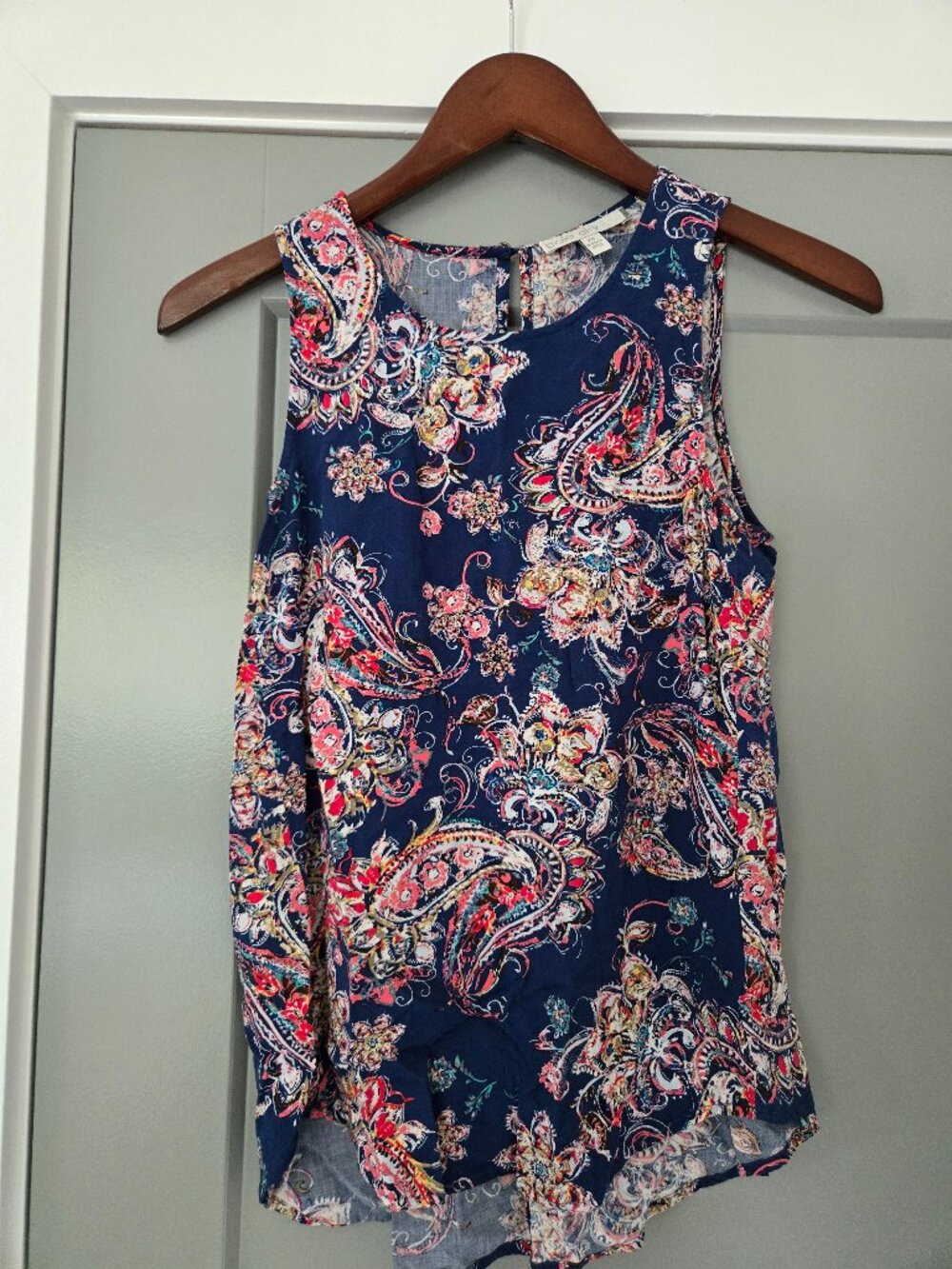 Pale Sky Tank Top - XS